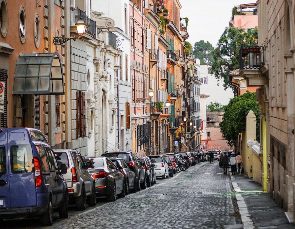 parking in rome Street